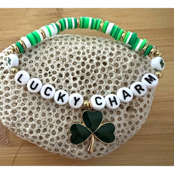 St Patricks Day Bracelet New Beaded Shamrock Lucky Charm New Festive Par… - Picture 9 of 12